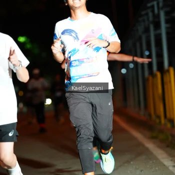 Runner Photo 3565948