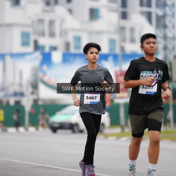 Runner Photo 3565960