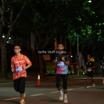 Runner Photo 3565971