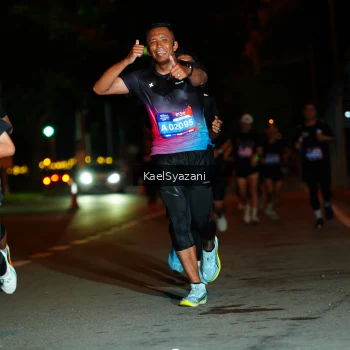 Runner Photo 3565987