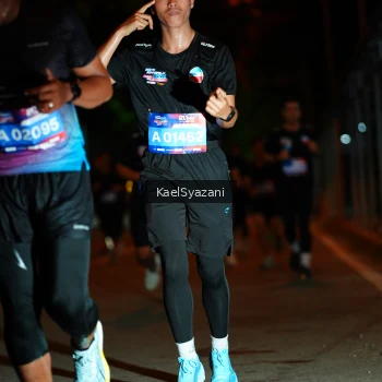 Runner Photo 3565994