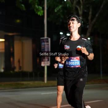 Runner Photo 3565997