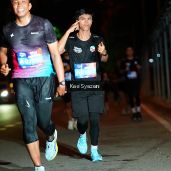 Runner Photo 3566001