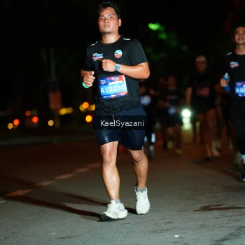 Runner Photo 3566005