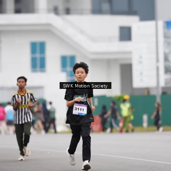 Runner Photo 3566021