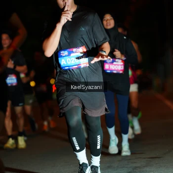 Runner Photo 3566033