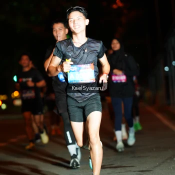 Runner Photo 3566034