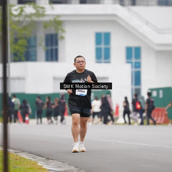 Runner Photo 3566073