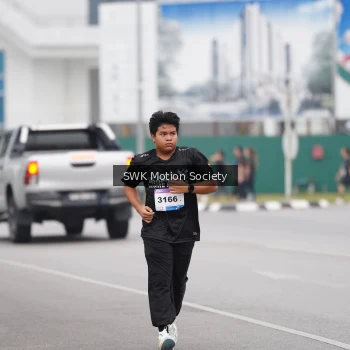 Runner Photo 3566098