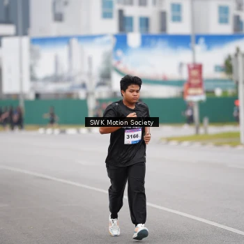 Runner Photo 3566122