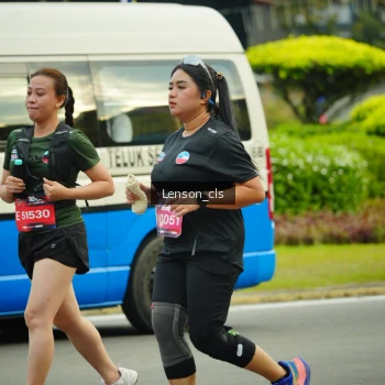 Runner Photo 3566165
