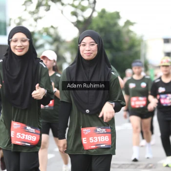 Runner Photo 3566198