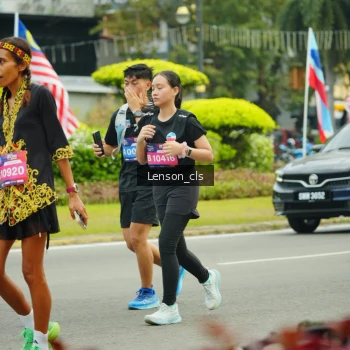 Runner Photo 3566219