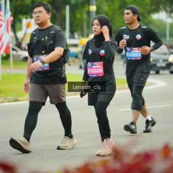 Runner Photo 3566246