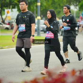Runner Photo 3566247