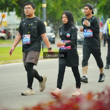 Runner Photo 3566248