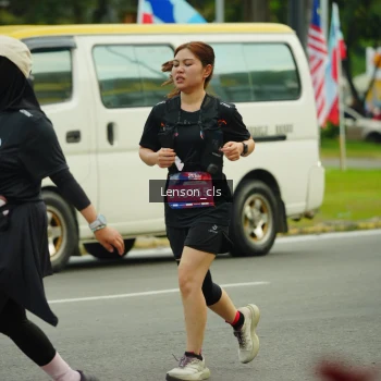 Runner Photo 3566270