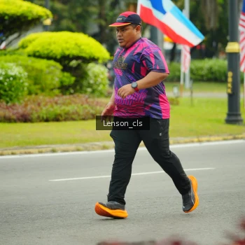Runner Photo 3566279