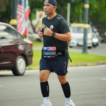 Runner Photo 3566295