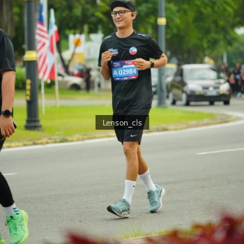 Runner Photo 3566304
