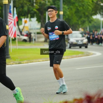 Runner Photo 3566305