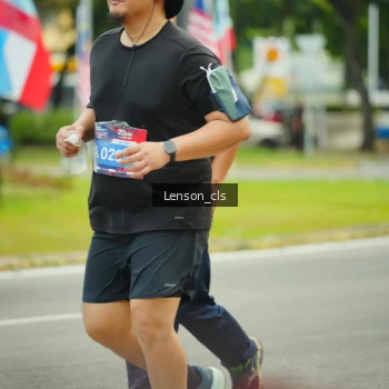 Runner Photo 3566318