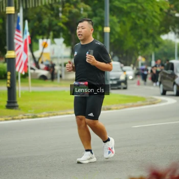 Runner Photo 3566323
