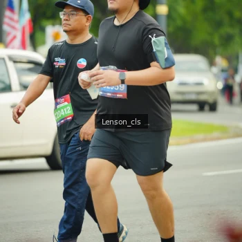 Runner Photo 3566324