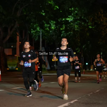 Runner Photo 3566339