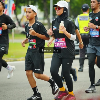 Runner Photo 3566349