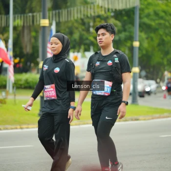 Runner Photo 3566372