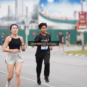 Runner Photo 3566395