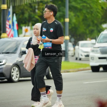Runner Photo 3566396