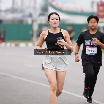 Runner Photo 3566406