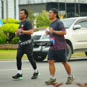 Runner Photo 3566435