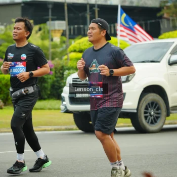 Runner Photo 3566441