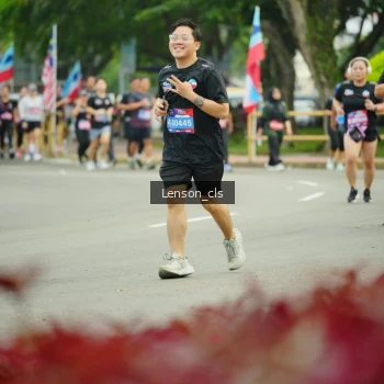 Runner Photo 3566487