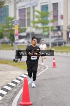 Runner Photo 3566524
