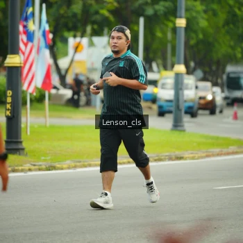 Runner Photo 3566535
