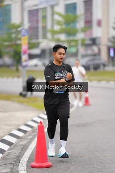 Runner Photo 3566566