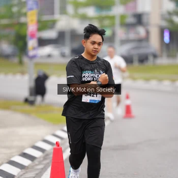 Runner Photo 3566573
