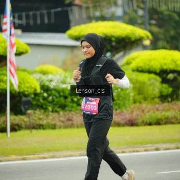 Runner Photo 3566592