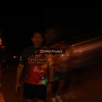 Runner Photo 3566606