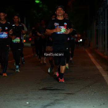 Runner Photo 3566686