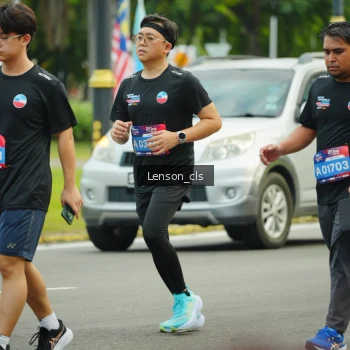 Runner Photo 3566714