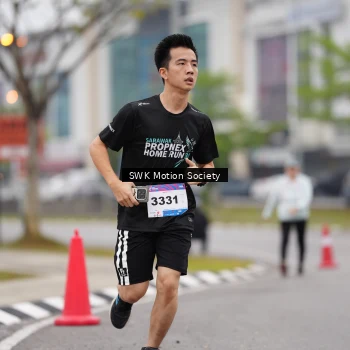 Runner Photo 3566744