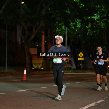 Runner Photo 3566754