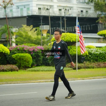 Runner Photo 3566767
