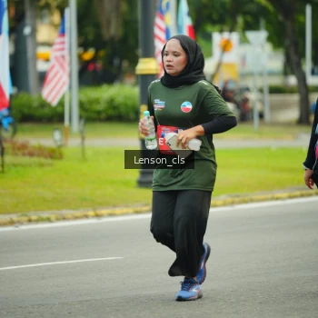 Runner Photo 3566788