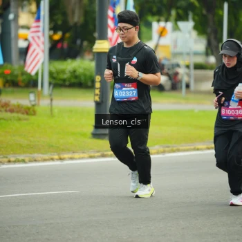 Runner Photo 3566795
